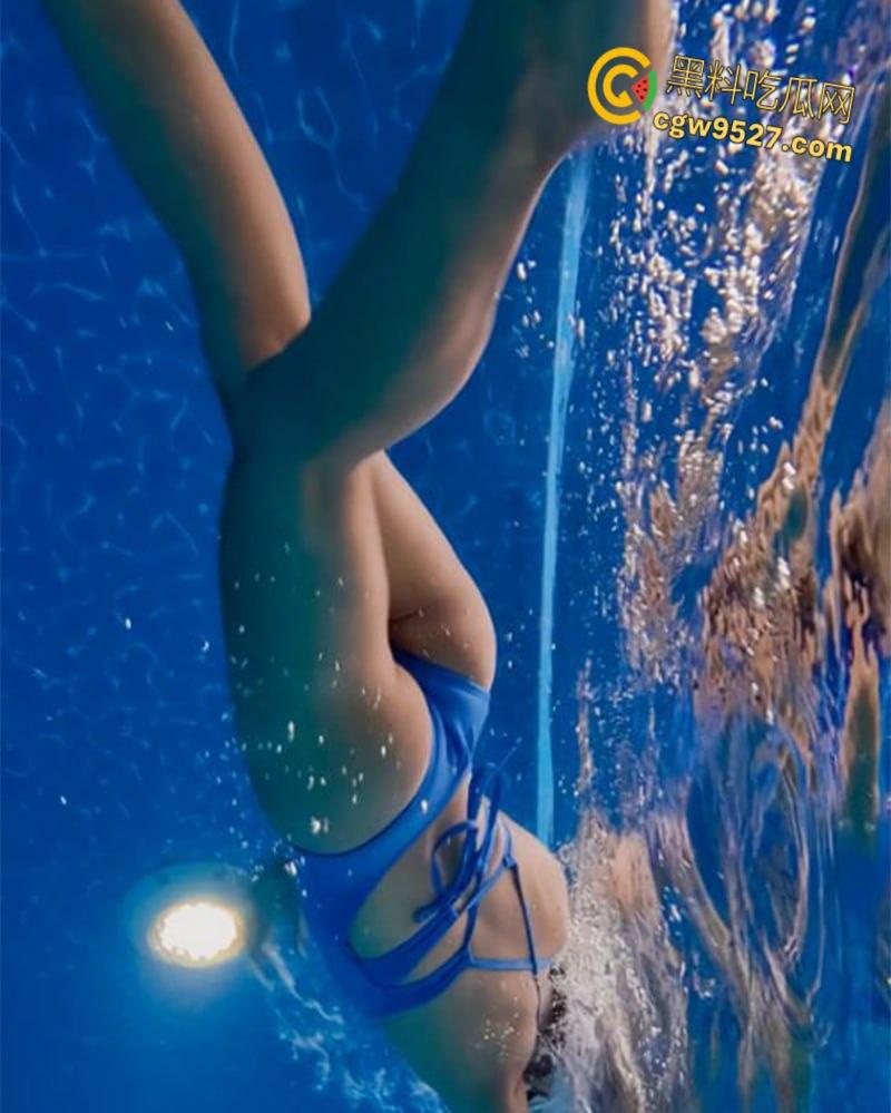 抖音清纯网红【oooo3】,和炮友撩骚视频流出,双洞自慰调教做爱,手撕丝袜各种玩法不断 !-5