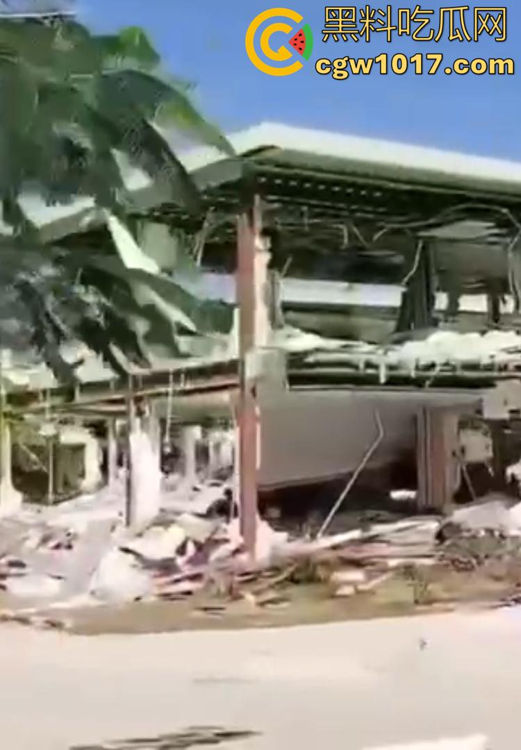 柬埔寨KK园区被血洗清剿!内部实拍曝光:牢笼、血迹、遗留手机触目惊心!-2