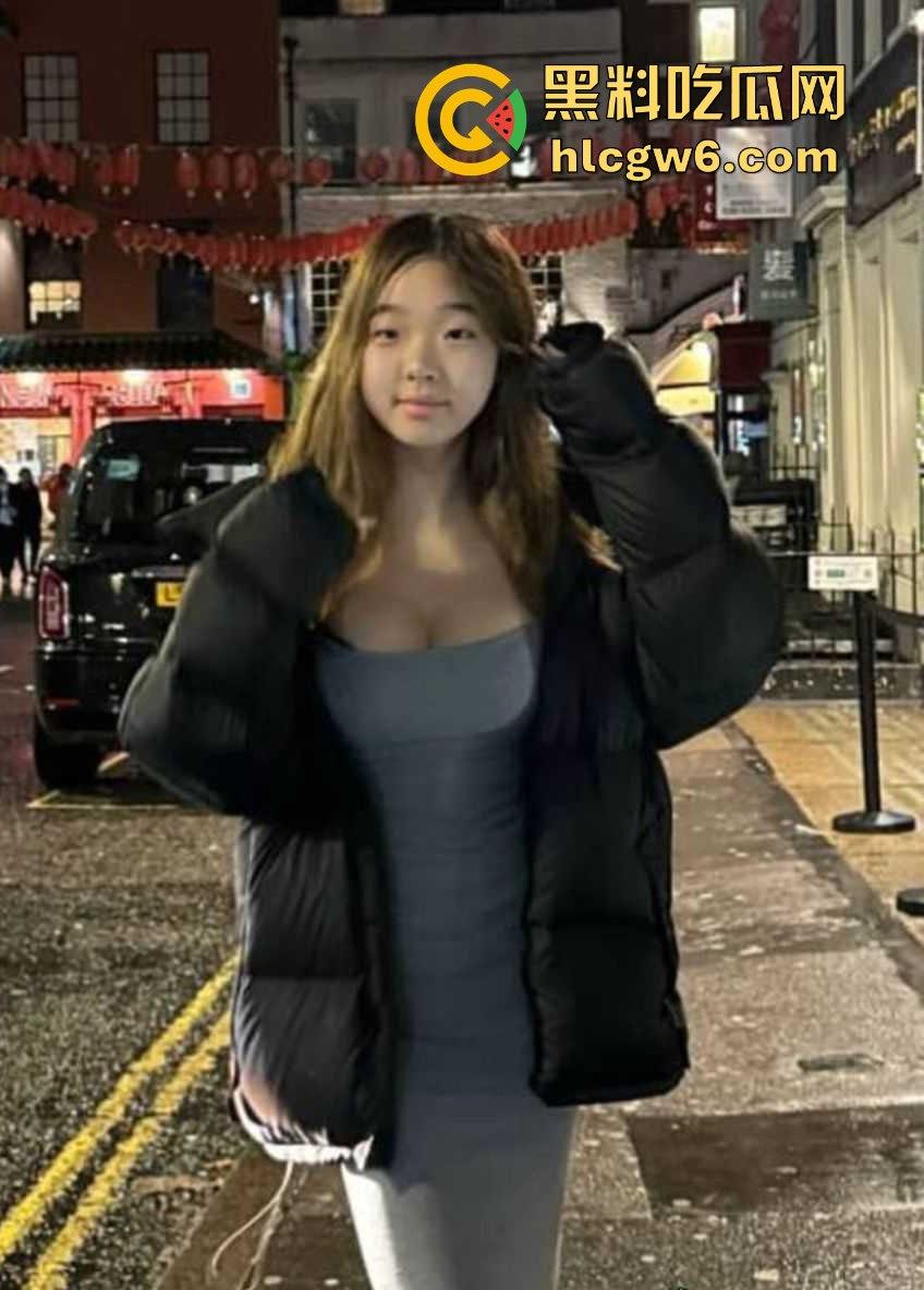 王诗龄英国白莲花闺蜜『Angela』爆炸性丑闻 卖逼崇洋媚外 最新不雅视频流出,给老外毒龙缠身骚浪入骨!-10