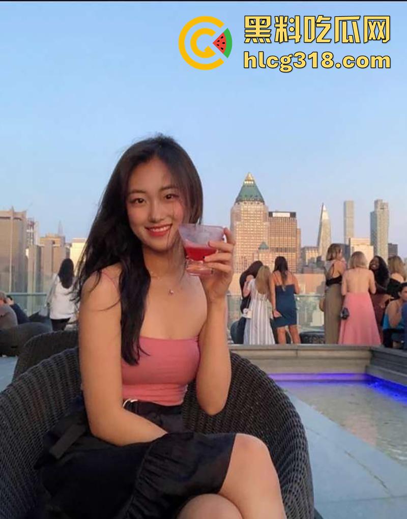 亚裔留学生母狗【Cindo】,操遍了北半球的媚黑骚逼,出轨后不停约炮,被22厘米屌王一步到胃!-2