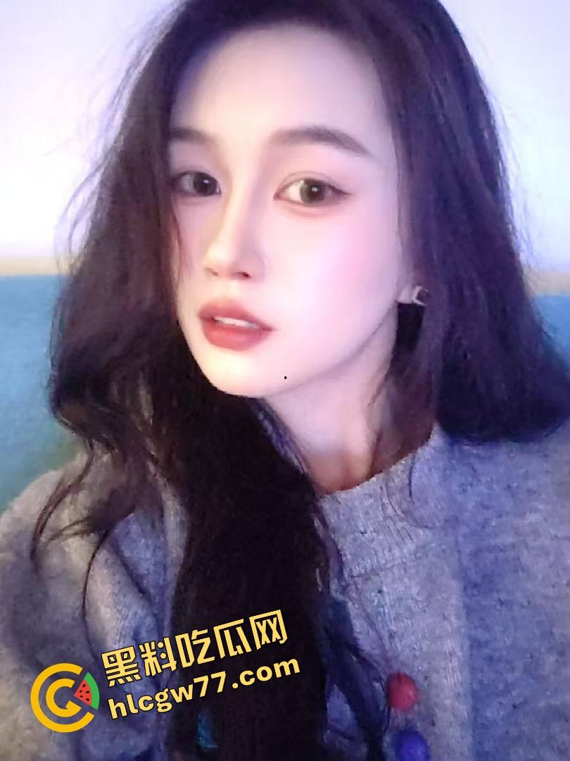 益阳大学校园秘事，大一新生『孙婷』被学长攻势追到手，粉嫩小女友初体验上头到哭！-5