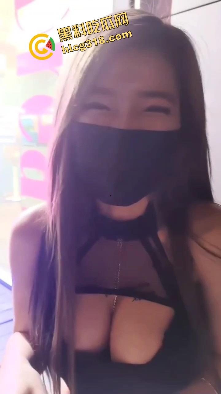 买槟榔送奶摸逼?台湾槟榔西施乳沟取货,帅哥享特殊福利,买得多服务花样多,谁还吃和天下?回答我?-3