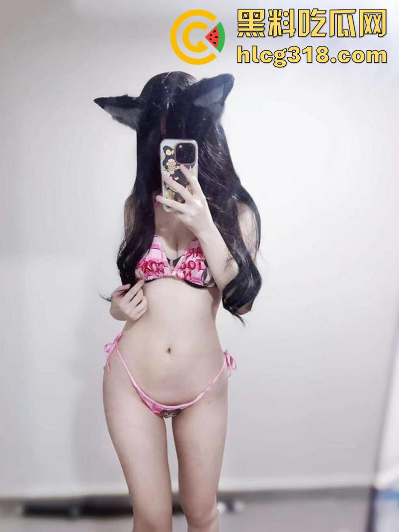 河南顶级校花【马佳婧】，颜值可爱身材超完美，牛奶般的肌肤，细腰大奶肥臀长腿，自慰白虎送福利！-6