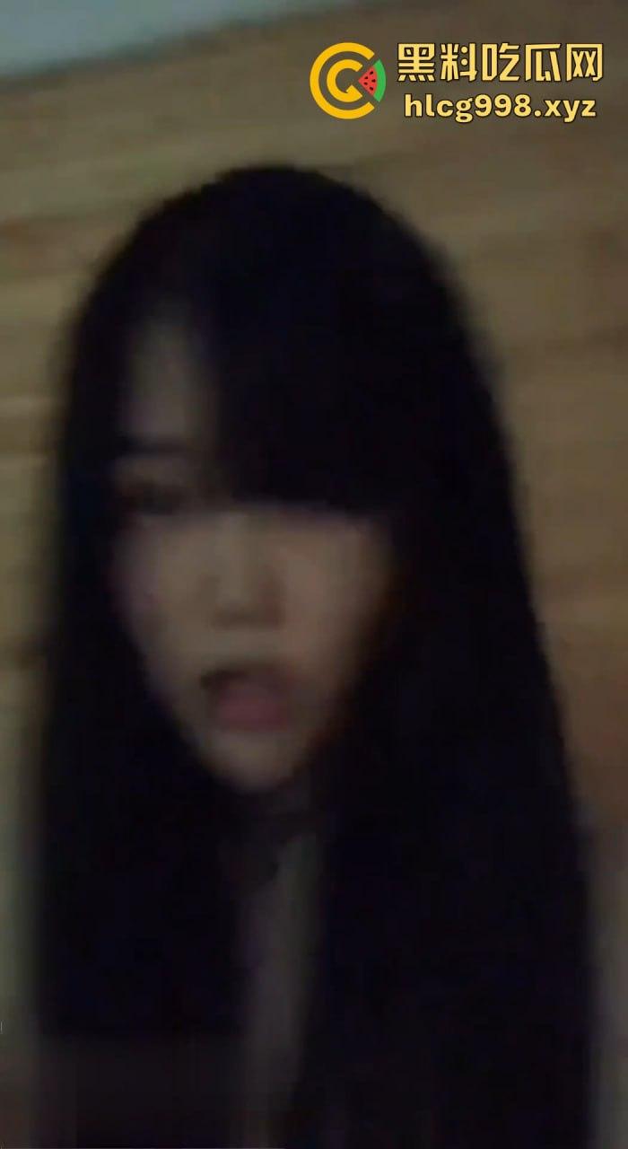 贵阳职业学院【粟媛】卖逼求票上位会长,性瘾大开四处约炮解火!骚逼一天不草就痒得难受!-10