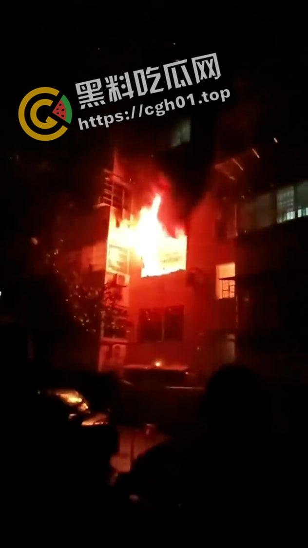 湖南株洲发生火灾 8岁女童因防盗网无法逃脱活活烧死 现场画面曝光 惨不忍睹