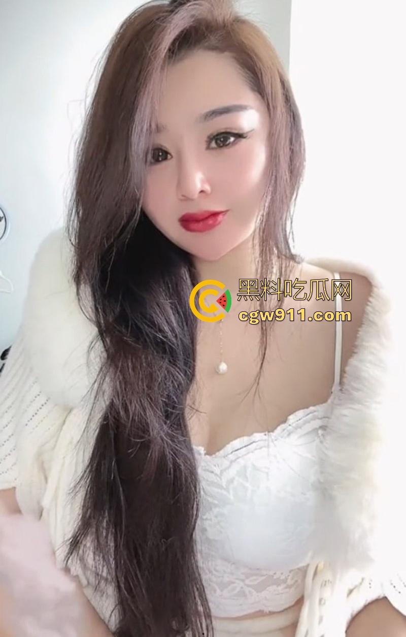 抖音熟女网红【未姨】榜一定制福利视频曝光,大嫂级熟女御姐,性感黑丝情趣内衣,自慰骚穴白浆四溢!-4