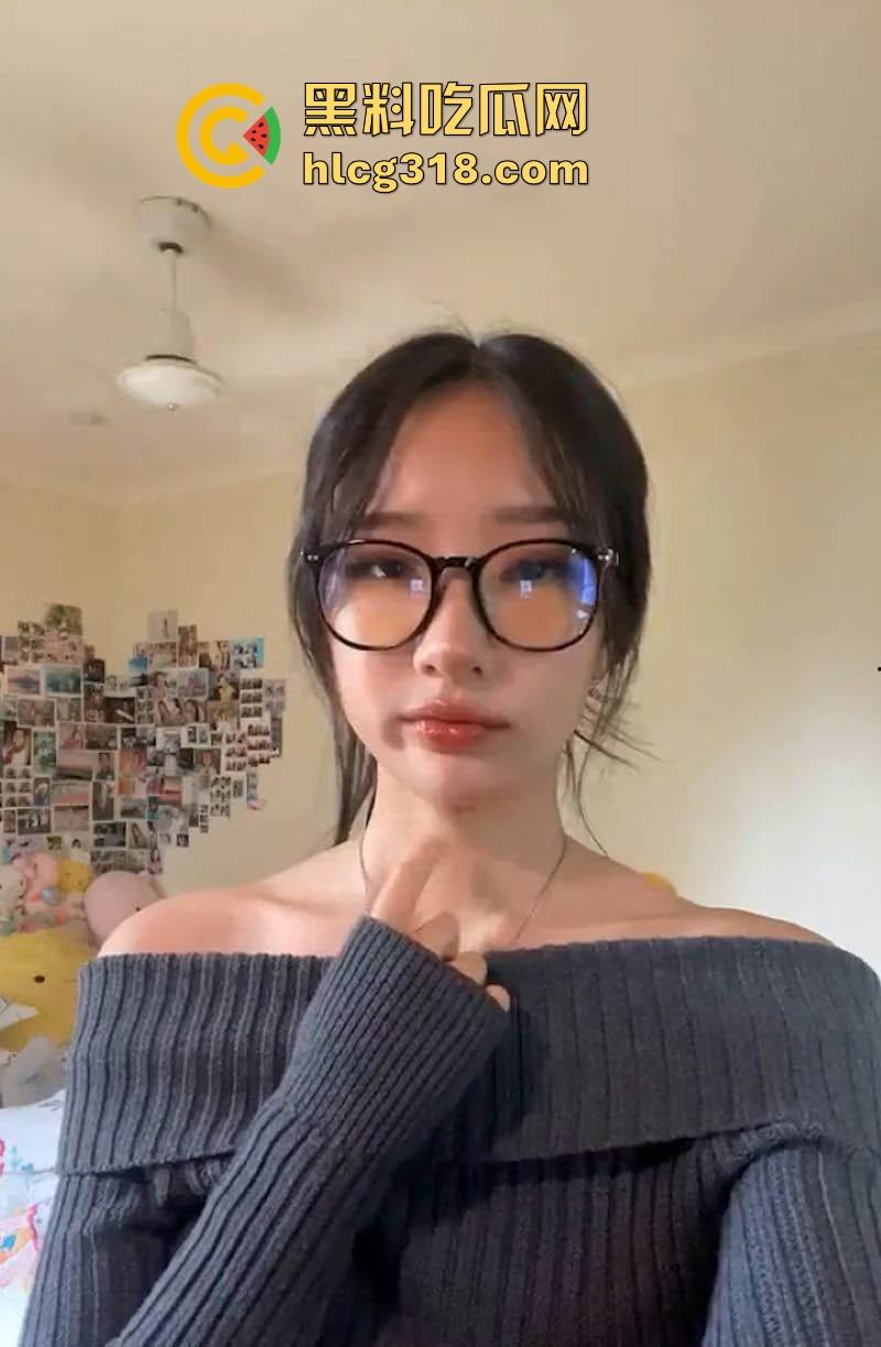 新南威尔士大学【黄立莹】极品清纯女留，粉嫩美乳反差诱惑，露脸口交无套后入，浪叫声让人销魂！