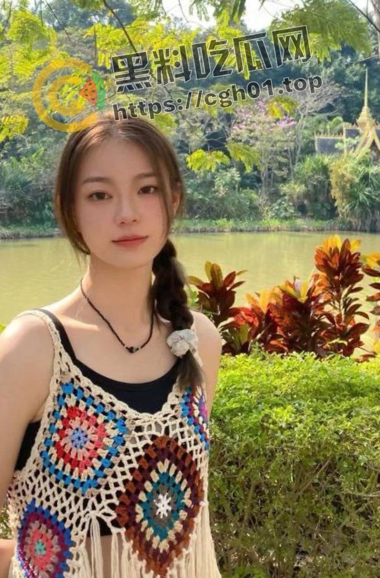 瓜友投稿!昆明理工电力工程学院反差母狗【何函晓】 喜欢扣自己的屁眼给陌生人看-4