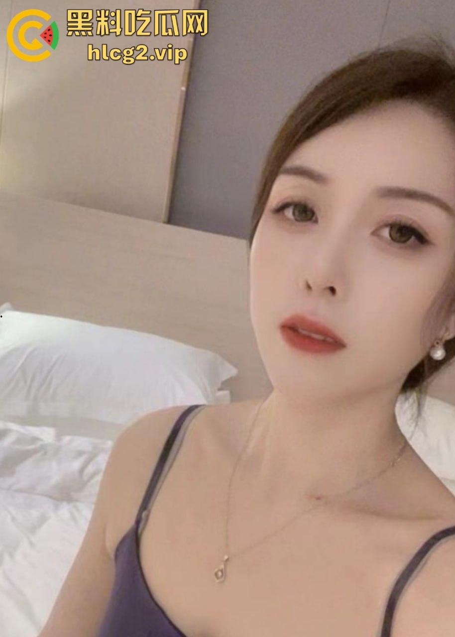 40岁也不服老!快手丝丝翘臀诱惑骚人妻身材太顶了,大哥无套狂操!-6