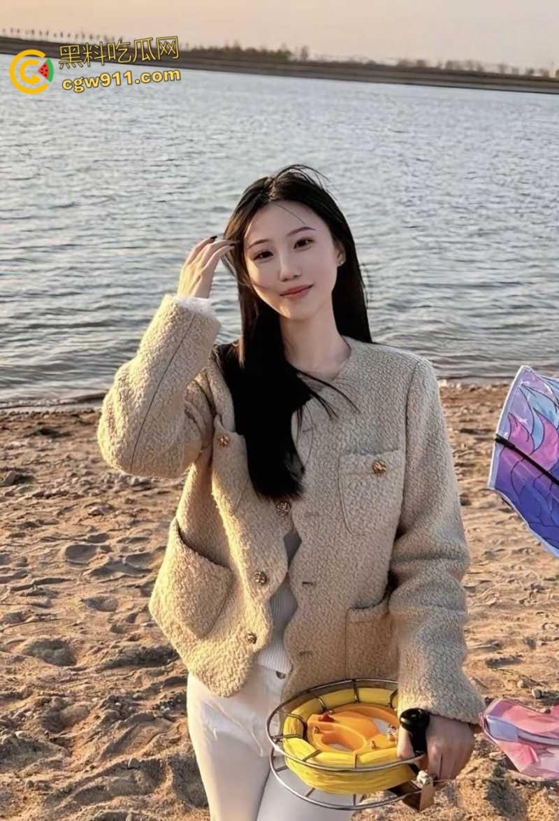 湖南常德清纯学生妹【于淑雅】,与男友激情做爱,乖巧听话淫水泛滥,性感JK黑丝美腿,操得过瘾又带劲!-4