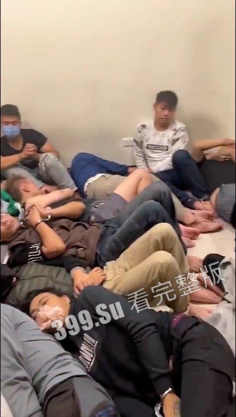 慎点！真实缅北 猪仔挨打合集 小仙女在这也得老实挨嘴巴子（二）