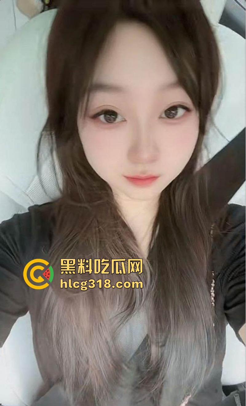 约炮抖音清纯少女【草莓真好吃】修长美腿纤细诱人,性感翘臀在线后入,草莓确实好吃!-3