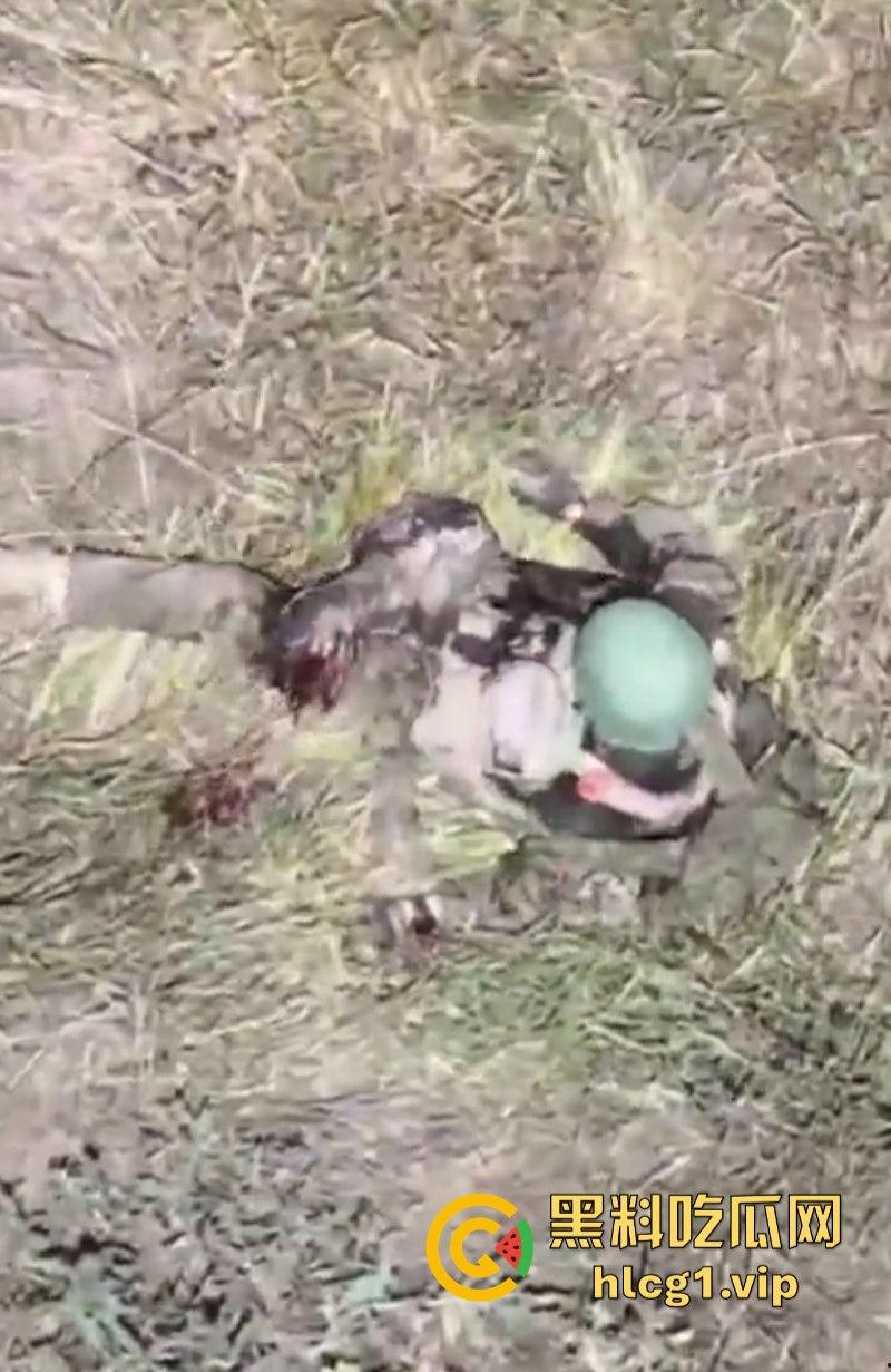 现实版的落地成盒!两名中国人加入俄军后第一天就双双阵亡!-8