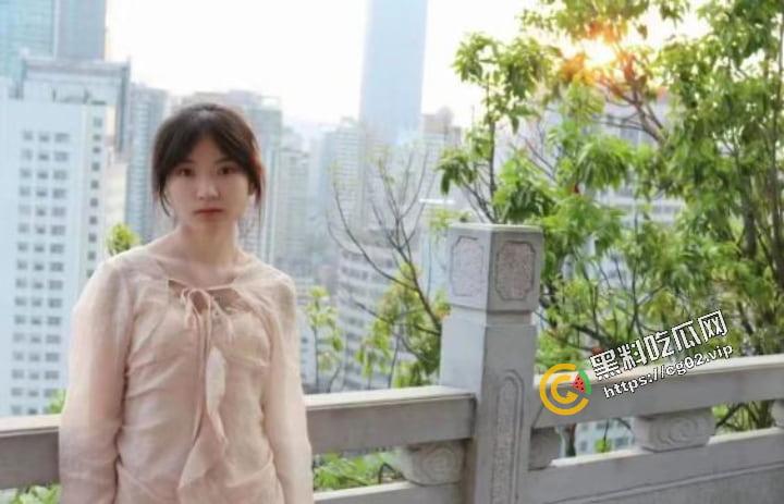 贵州财经学院 商务英语专业  长相清纯的反差骚母狗【常雪】与男友兄弟约炮 现实版本的我跟你拜把子你惦记我马子-3