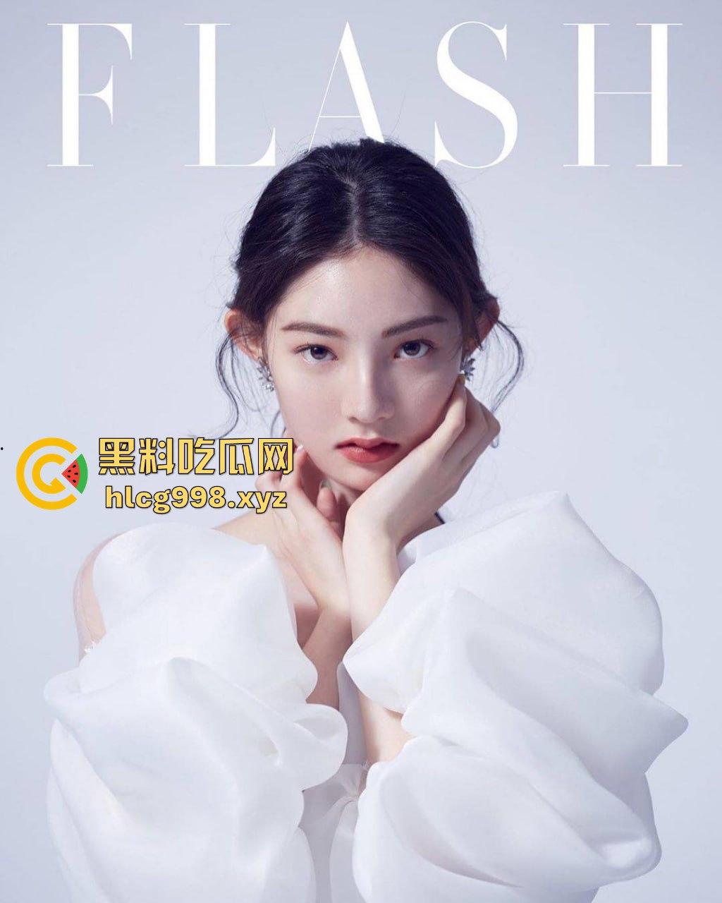 台湾模特【汪淼】骚气十足!情趣内衣轮着换,大长腿让老公天天交公粮撑不住!-1