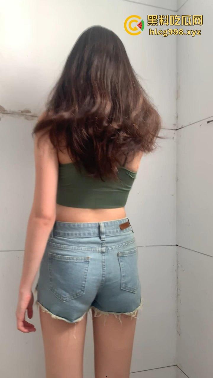 台湾模特【汪淼】骚气十足!情趣内衣轮着换,大长腿让老公天天交公粮撑不住!-6