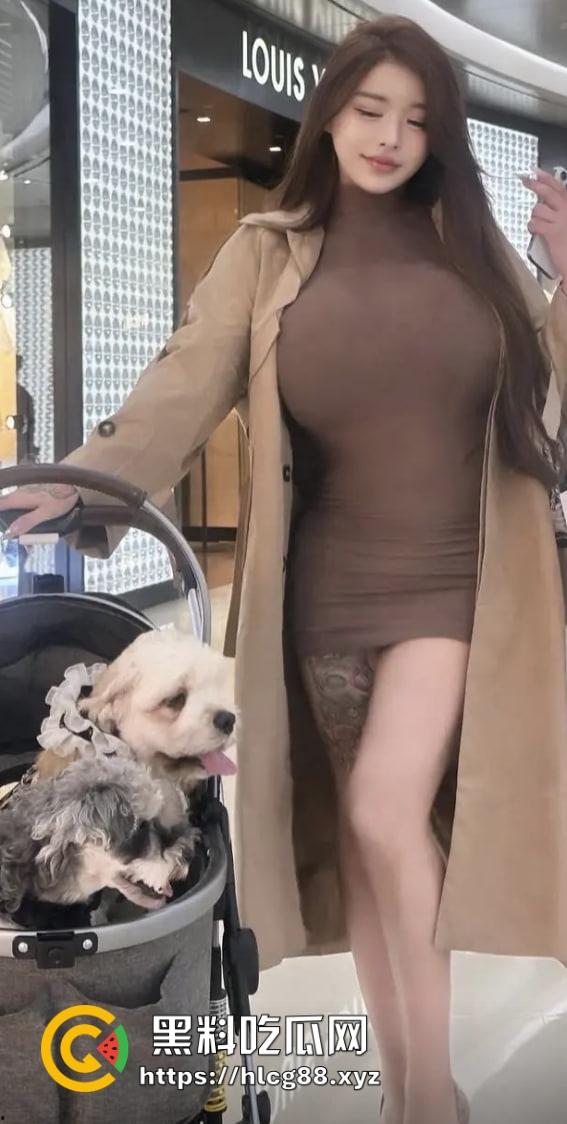 上海纹身骚婊『希希』逼烂野鸡,有钱操随便草,被大哥灌醉玩完扔街边,勾人来捡回去双飞肏!-5