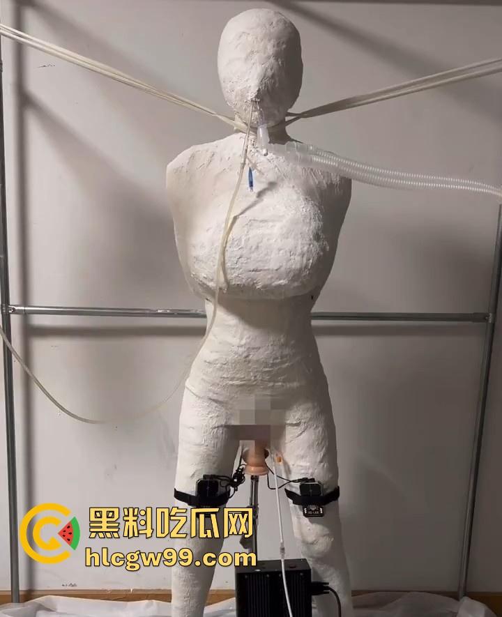 重口味来袭!石膏全身封闭化灌肠2L炮击木马调教视频流出,这样做真的不好闹出人命吗?-7