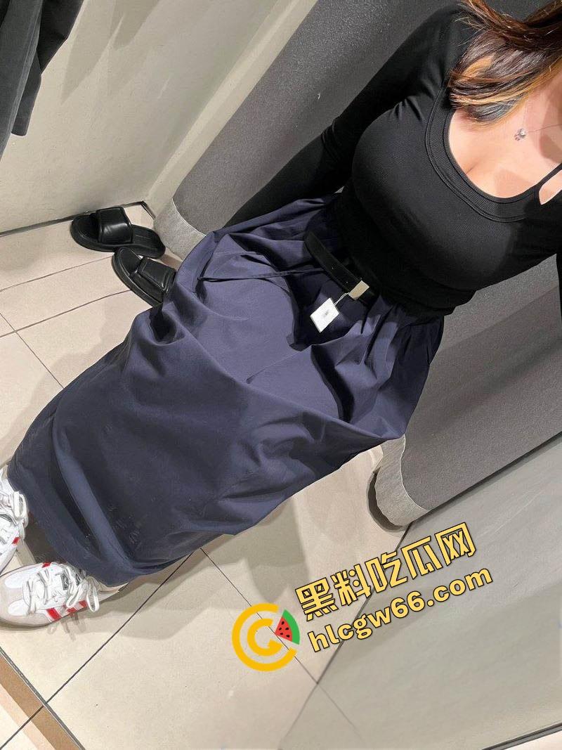 贵州铜仁狠货【涵涵】核弹级巨乳甩飞天，炮友后入爆操扇臀抓奶，干到高潮尖叫破音！-5