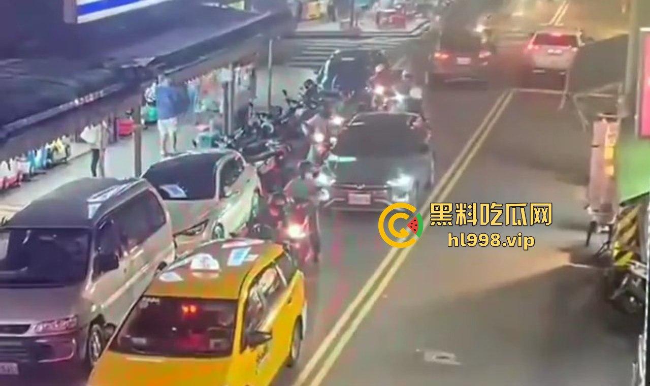 台北熊孩子偷开爷爷车,狂飙撞死三人!小命不当回事,惨剧震惊全台!-8