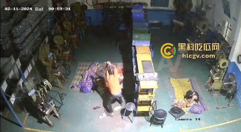 印度LGBT情侣大打出手酿命案!男子睡觉时被伴侣用铁棍袭击身亡,阿三还是那么狠!-5