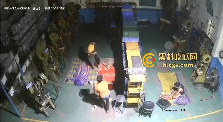 印度LGBT情侣大打出手酿命案!男子睡觉时被伴侣用铁棍袭击身亡,阿三还是那么狠!-6