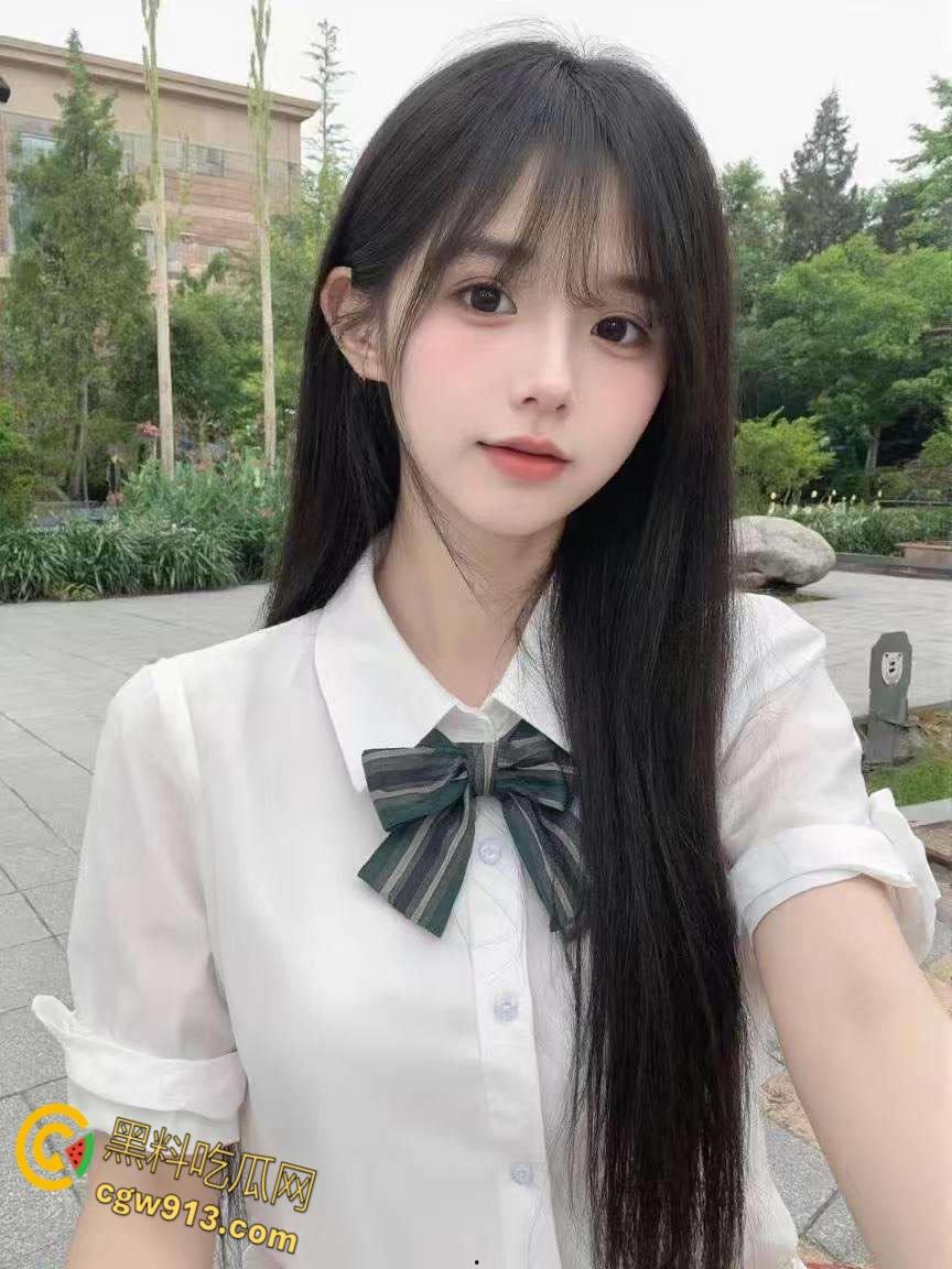 微胖才是极品,酒吧约炮爱穿情趣内衣的小坦克,蒙眼调教跪地口交,无套后入肉感翘臀 !-1