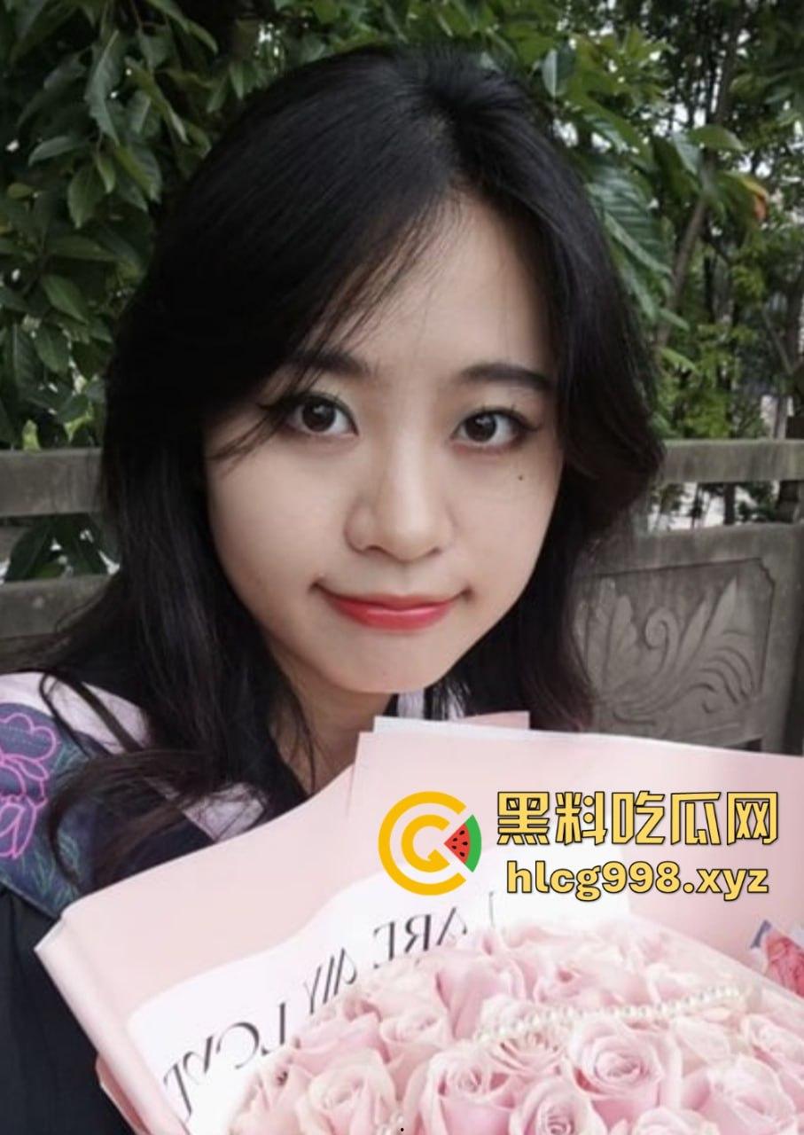 南宁师范学院清纯女神【赵一帆】堕落!在金主调教下变身反差母狗,深喉口交堪比技师!-3