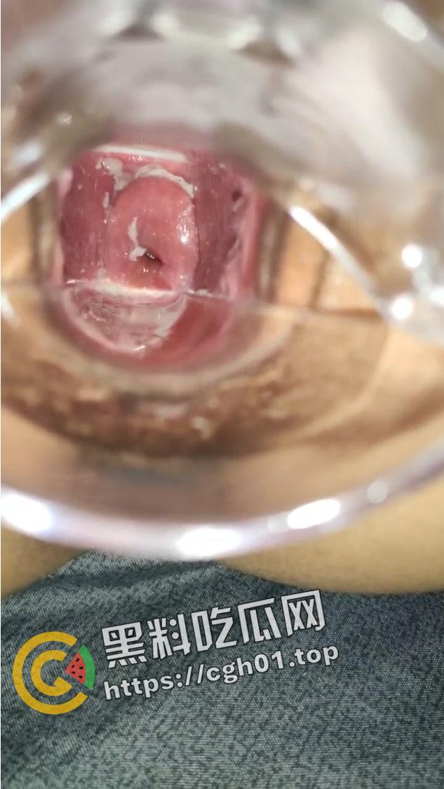 学姐的小穴初开发!巨乳学姐的小穴用上扩张器 原来这就是有钱人几把的视角-6