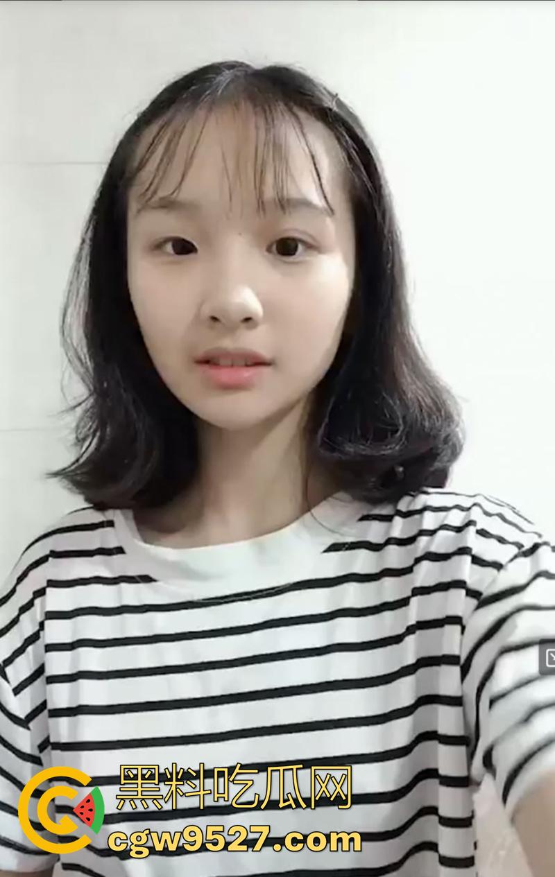 艾滋女【钟佩琪】接客被曝光!韶关碧桂园丽枫酒店前台,被老哥无套内射,最终被确认患艾滋,天塌了啊!-2