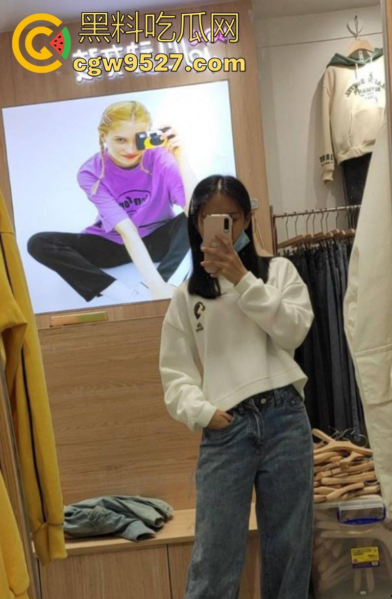 艾滋女【钟佩琪】接客被曝光!韶关碧桂园丽枫酒店前台,被老哥无套内射,最终被确认患艾滋,天塌了啊!-4