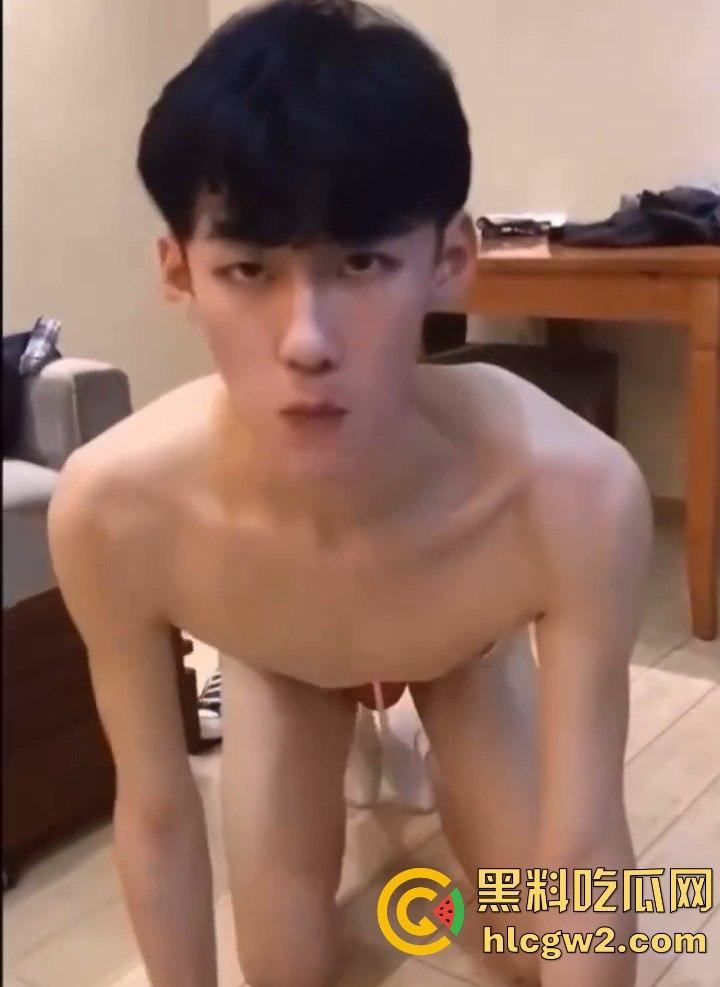 南京男子【吕彦逸】甘当狗10年,爆菊换来秦淮河畔600万豪宅,这条赛道真特么牛逼!-6