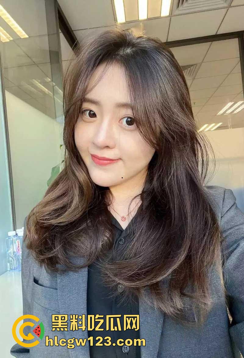 御姐颜值巨乳校花【顾盈】,太原职业技术学院骚逼,胸大腰细身材粉嫩逆天,舔功一流眼神勾人!-7