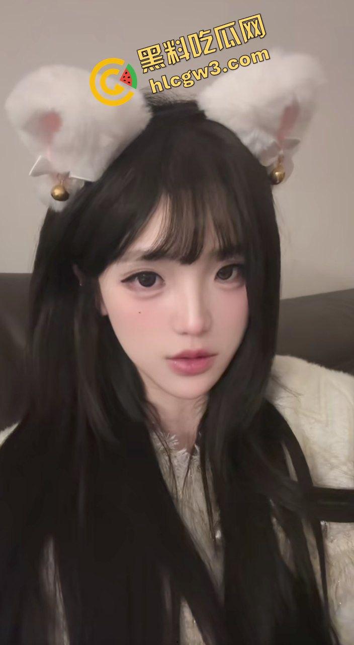 抖音澳门城市大学反差骚贱御姐『流心小软糖』渔网黑丝诱惑抠逼 猛男爆操骚逼淫叫!独家曝光!-5