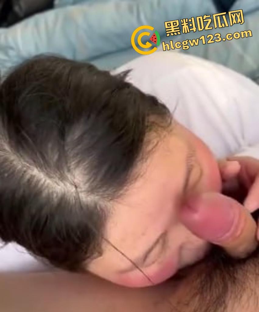 17岁虎背熊腰实习护士被破处!阳台口交脸红的和鸡巴一样,医院给别人打针,现在自己被打针!-4