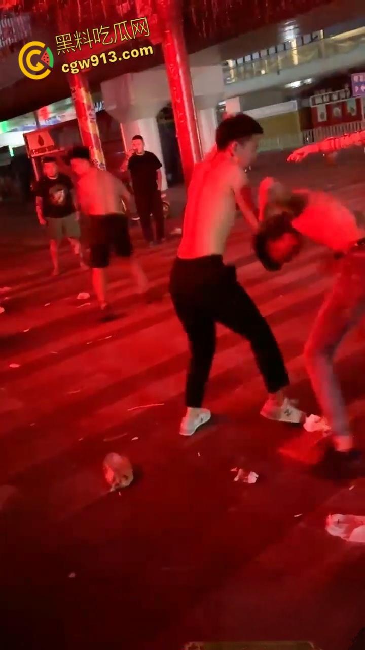 山东聊城市精神小伙3V3,且提前说好不报警,必须死磕到底,只因算命先生说我是土命 !-3