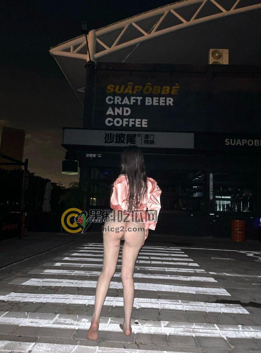 上海5000元外围体验:身材高颜值小白虎,服务令人满意-10