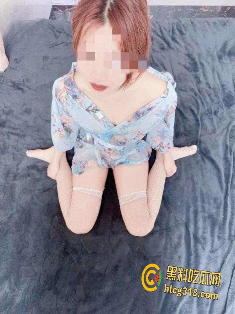 海角乱伦饥渴骚姐,想要鸡巴狠狠插入主动足交,多姿势配合挨操骚叫不停 !-2