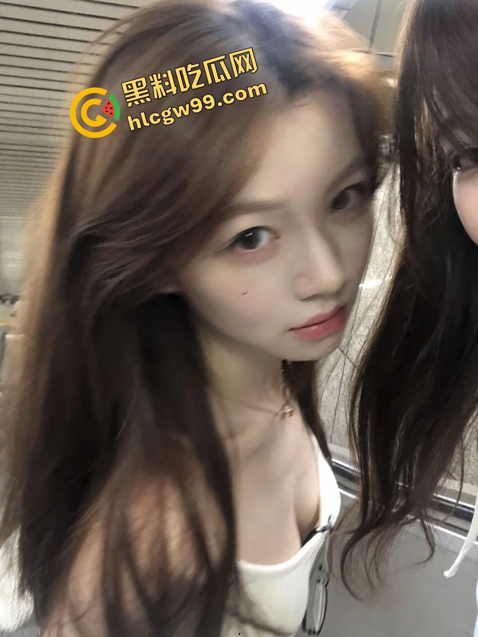 河北中医药甜御细腰尤物【曾欣怡】欠操小母狗与男友玩3P，白皙嫩体口爱后怼暴插骚穴！独家曝光流出！-2