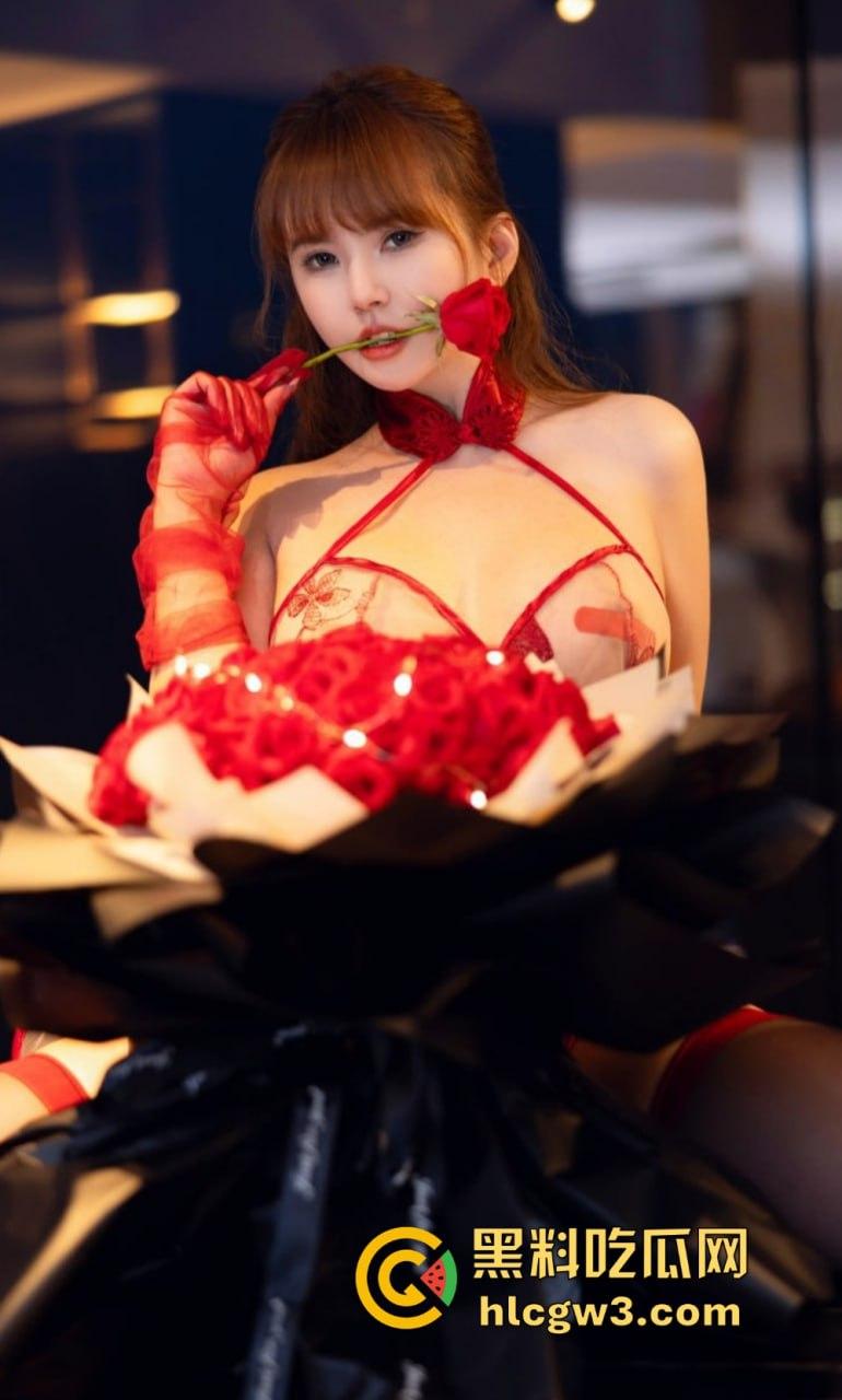 秀人网反差婊【张思允】爆火,顶级巨乳肥臀,烈焰玫瑰般骚劲,诱惑私拍最新一弹流出!-2