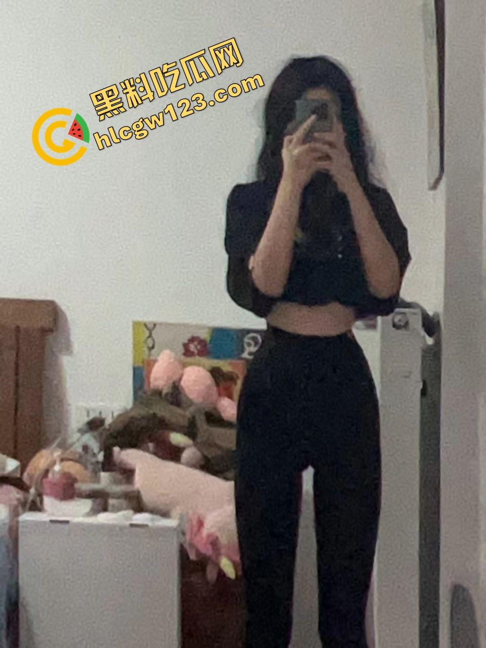 女上位是原罪,她骑上来那刻,你不是在做爱,你是在还债,全包式含入把你扣在逼里动不了!-2