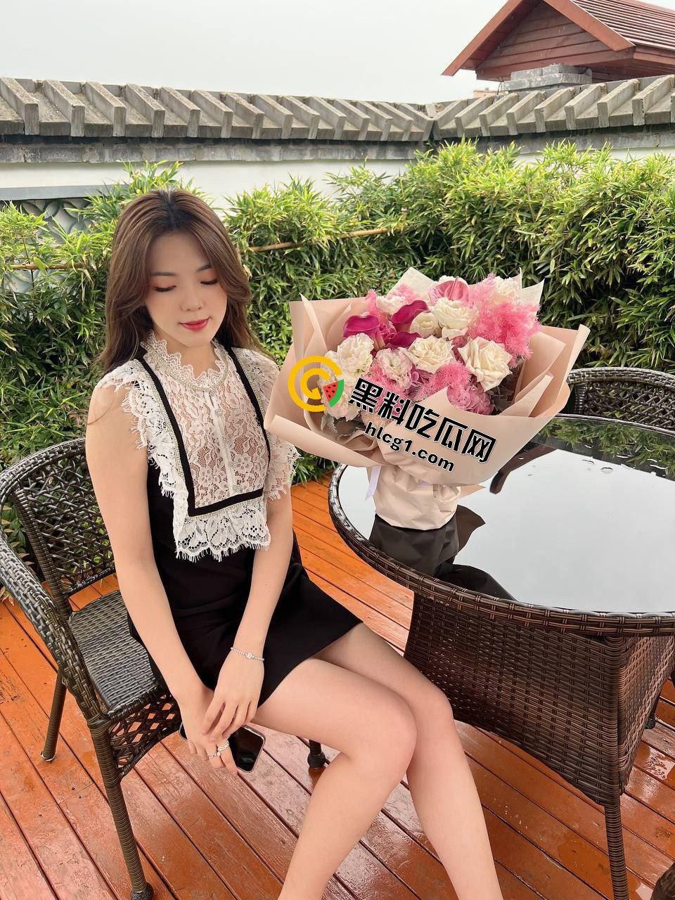 苏州酒店约炮公司会计,平时高雅端庄的公司财务竟是超群口技的母狗!-3