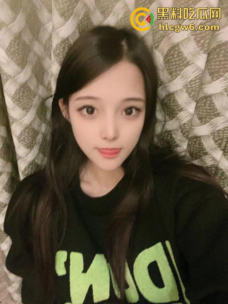 漫画美颜逼脸同框 鲜嫩肉穴遭肉屌疯狂玩弄 性瘾台妹【蓝淑慧】与男友啪啪视频炸裂流出!-2