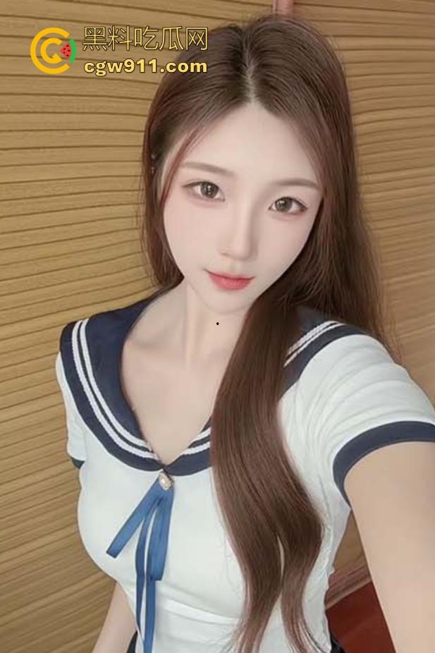 海角乱伦!姐夫满足不了姐姐弟弟来帮忙,爆操跟姐夫通话中的骚姐姐,边淫叫边给电话那头得人渣姐夫听!-1