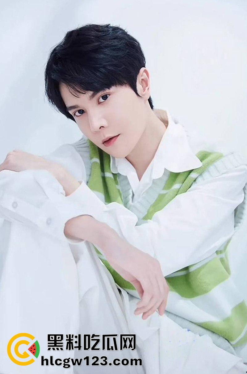 短剧演员渣男【金浩鹏】,被女友曝光不仅骗钱约炮,还四处撩妹脚踏多只船,被曝出一系列丑闻!-6