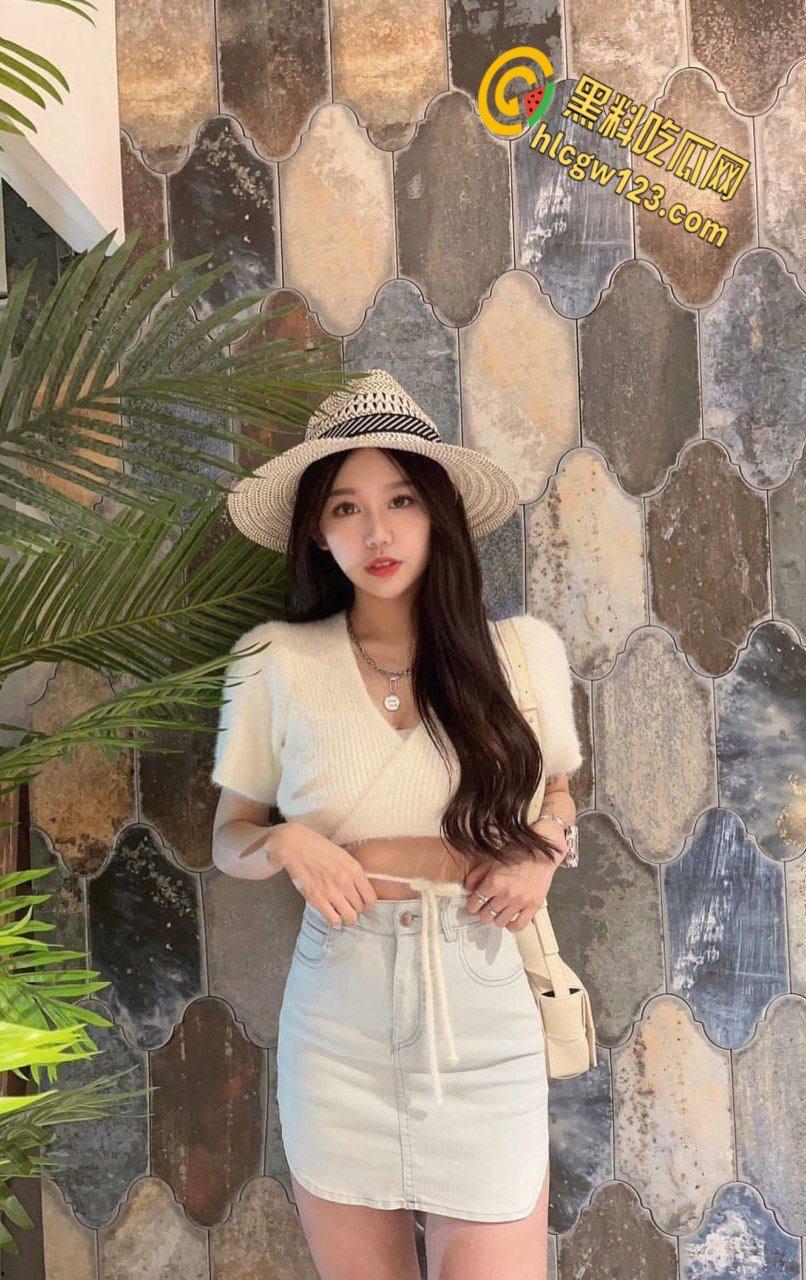 重庆主播【郝娜】直播露乳擦边,私下偷会大哥,菊花被捅被干的一直发抖 !-4