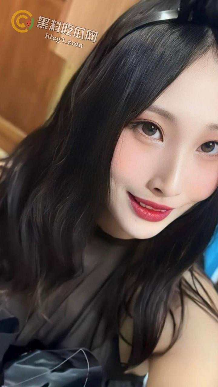 瓜友投稿爆料：二连浩特服装市场瓜！美女老板娘蒙根琪琪格的情场纠葛，从隔壁服装店到瓜友圈子朋友！-4