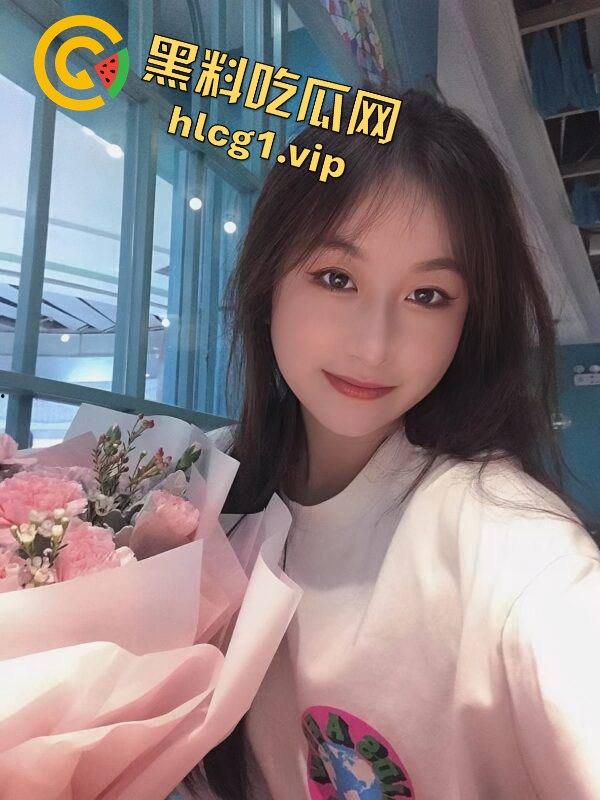 长沙大三校花林薇薇惨遭渣男报复!被甩后怀恨在心,前男友曝光珍藏私密短片引发热议!-1