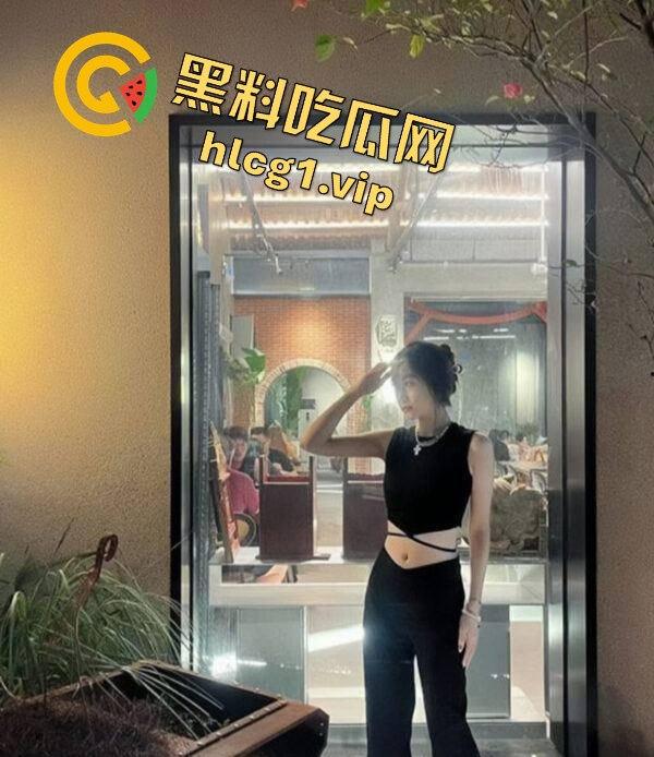 长沙大三校花林薇薇惨遭渣男报复!被甩后怀恨在心,前男友曝光珍藏私密短片引发热议!-3