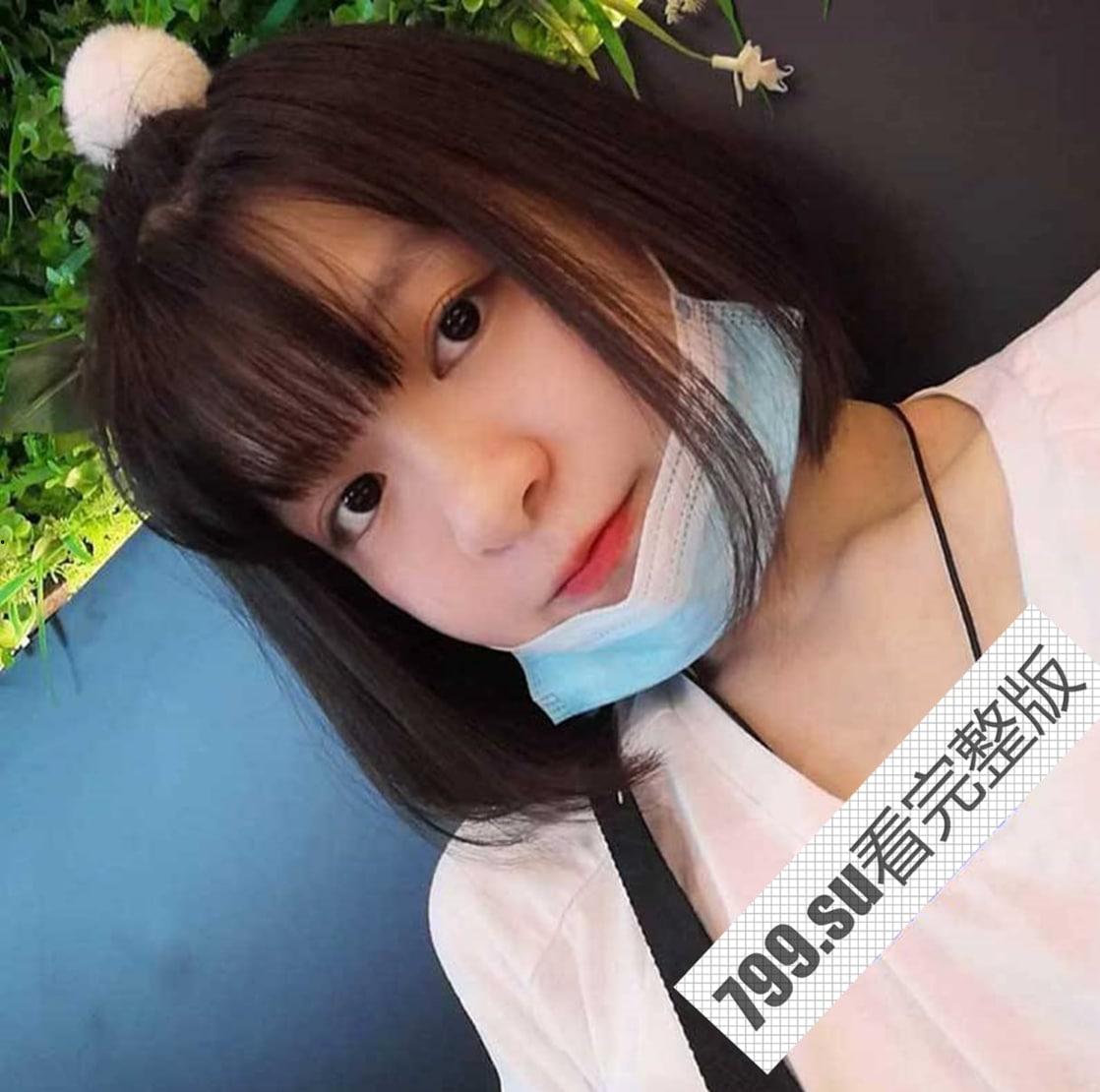 网友自拍 朋友裸照被前男友流出 肉感女孩自摸极品无毛馒头逼-4